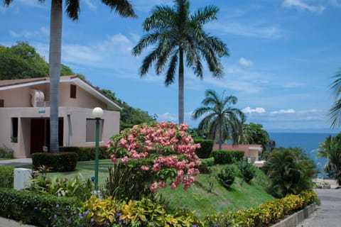 Bahia Pez Vela Resort Villa in Guanacaste Province