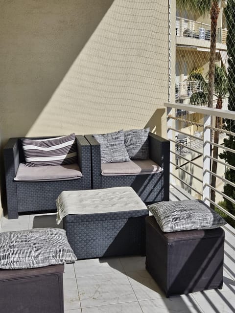 Amplio, luminoso y moderno Apartamento con amplia terraza y hermosas vistas en exclusiva urbanizacion Apartment in Benalmadena