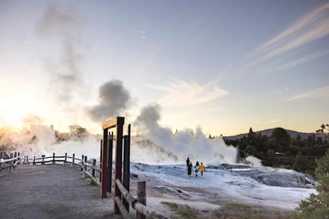 Tasman Holiday Parks - Rotorua Campground/ 
RV Resort in Rotorua