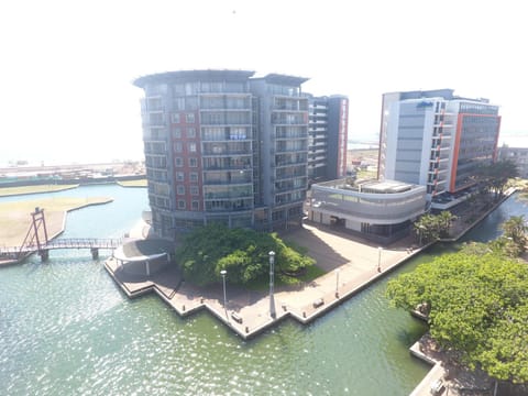 Serene Quays Condominio in Durban