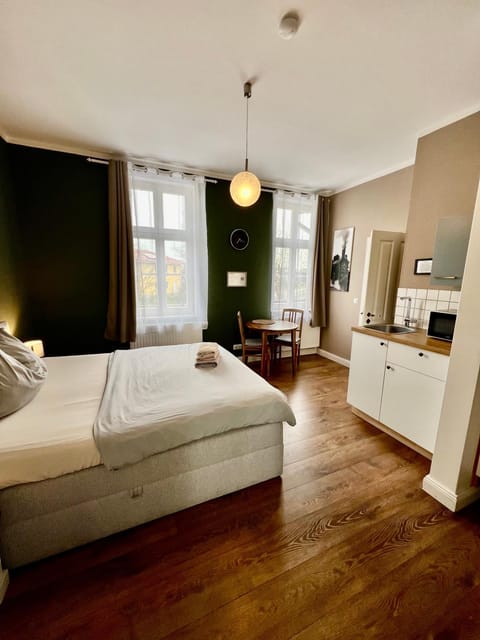 Pension alter Fehrbelliner Bahnhof Bed and Breakfast in Neuruppin