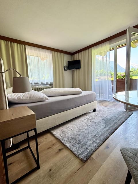 Alpenhaus Monte Bed and Breakfast in Neustift im Stubaital