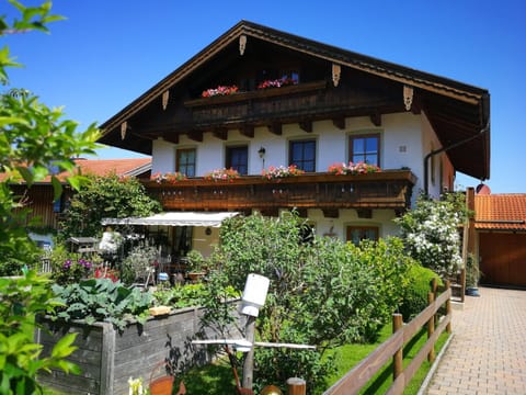 Ferienwohnungen Kern Appartamento in Aschau im Chiemgau