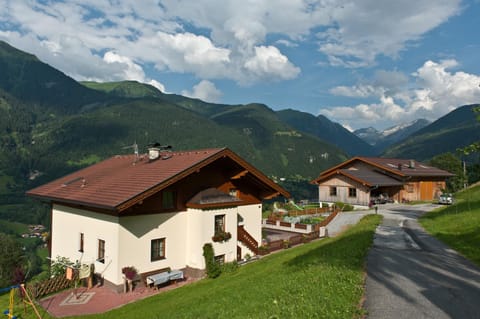 Hausebengut Farm Stay in Bad Hofgastein