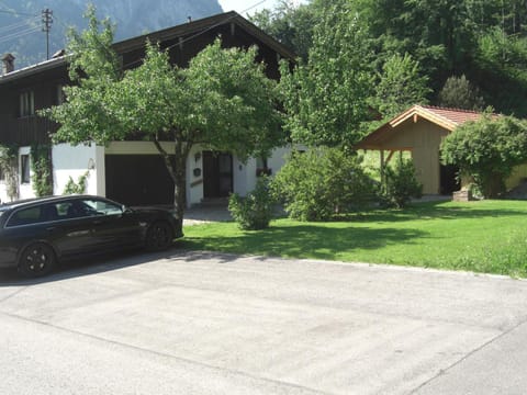 Ferienwohnung Haus Wiesler Apartment in Aschau im Chiemgau