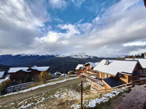 Chalet savoyard de luxe avec cheminée, hammam, WiFi et parking à Vallandry - FR-1-411-664 Chalet in Landry