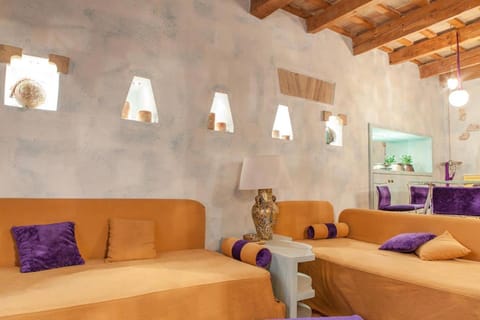 MarcheAmore - Il Passaggio Segreto, luxury loft with private courtyard Condominio in Fermo