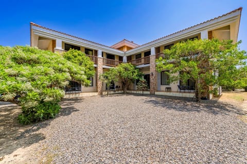 Property building, Garden view