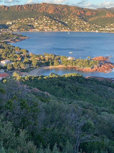 Roches d’azur Condo in Saint-Raphael