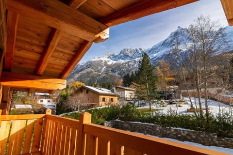 Balcony/Terrace, Mountain view