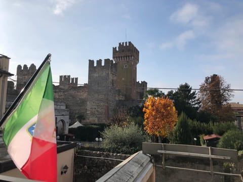 Property building, Balcony/Terrace