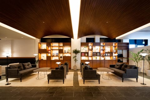 Communal lounge/ TV room, Lobby or reception