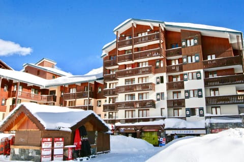 Le Rond Point des Pistes Condo in Tignes