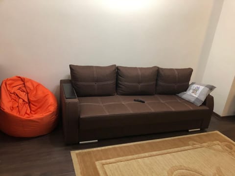 Затишна 2х кімнатна квартира біля метро Академмістечко Apartment in Kiev City - Kyiv