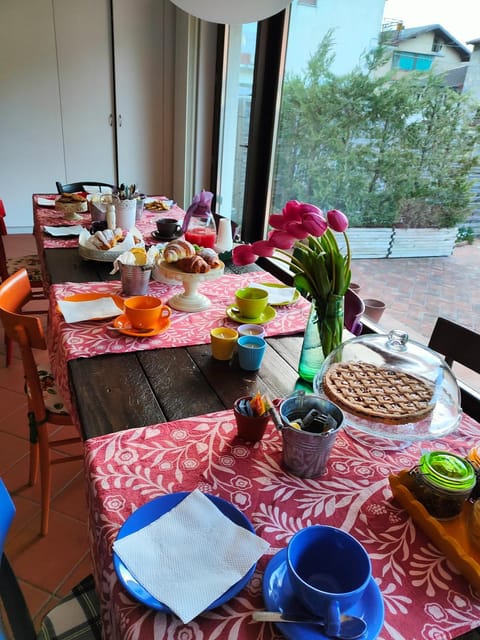 Food and drinks, Breakfast, Buffet breakfast