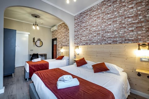 HOTEL VENETO con accesso ZTL Hotel in Florence