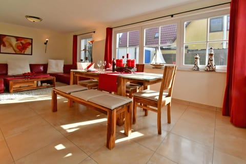 Sonnenschein 1 House in Zingst