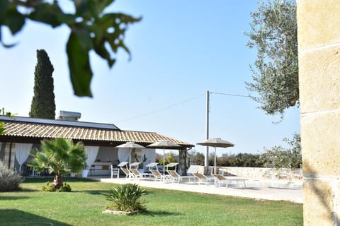 Masseria Tenuta Flora Maria Farm Stay in Apulia