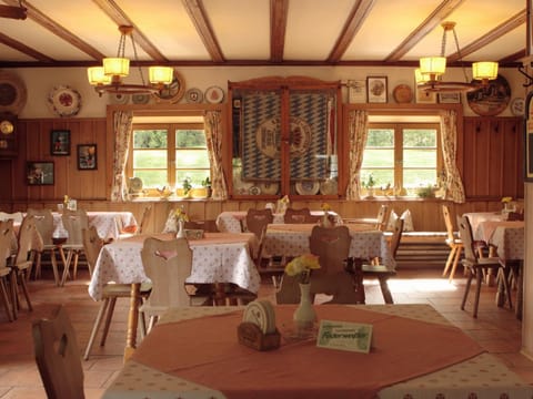 Pension Brucker Bed and Breakfast in Aschau im Chiemgau
