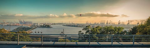 City view, Lake view, River view, Sea view, Sunrise