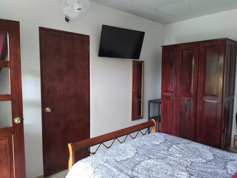 TV and multimedia, Bedroom