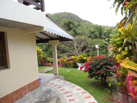 Facade/entrance, Garden