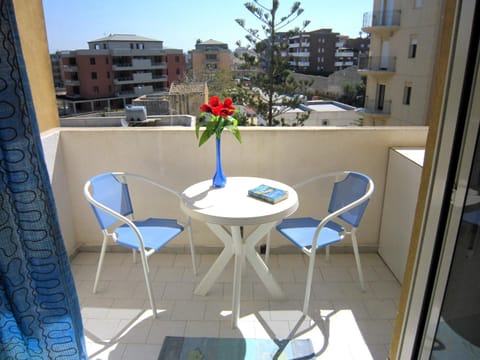 Balcony/Terrace, Balcony/Terrace