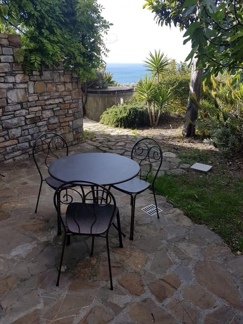 Garden, Garden view, Sea view