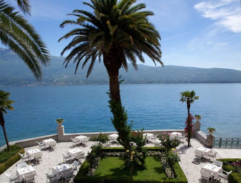 Balcony/Terrace, Lake view