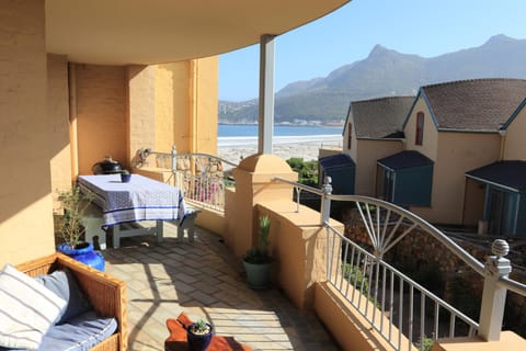 Balcony/Terrace, Mountain view, Sea view