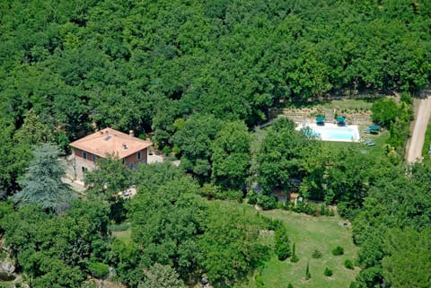 La Loggetta - Chianti apartments Country House in Radda in Chianti
