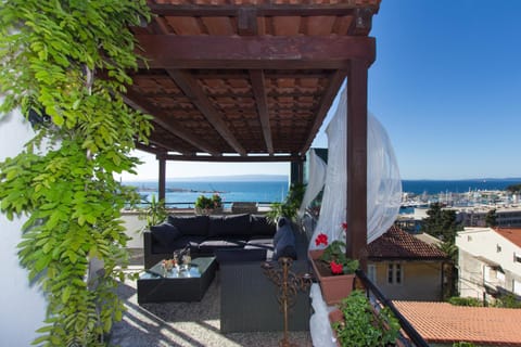 Day, Balcony/Terrace