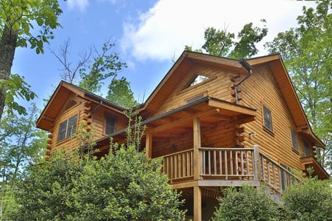 Hidden Mountain House in Pigeon Forge
