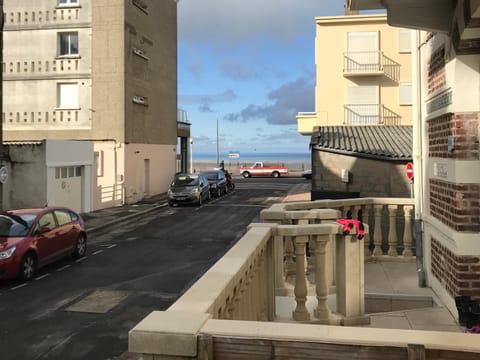 Balcony/Terrace, Sea view, Street view