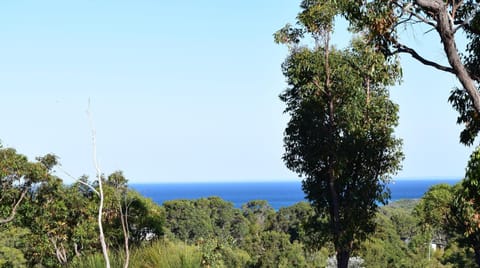 Eagle Bay House Bed and Breakfast in Naturaliste