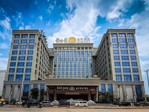 Property building, Nearby landmark, Facade/entrance