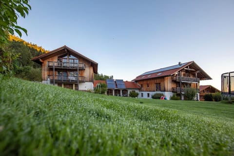 Ferienwohnungen Erlebnisnaturhof Condo in Aschau im Chiemgau