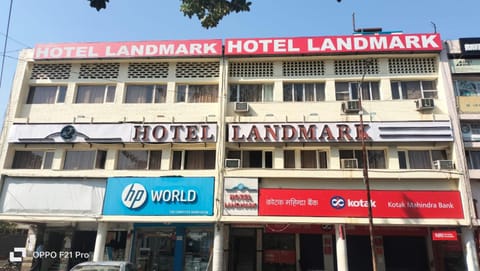 Hotel Landmark Hotel in Chandigarh