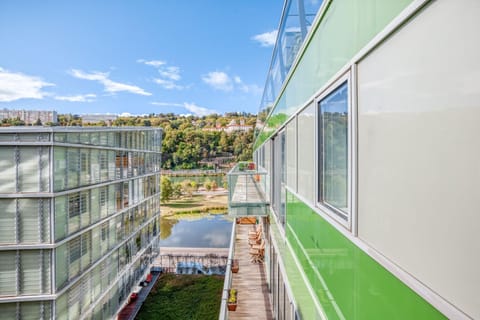 Balcony/Terrace, River view