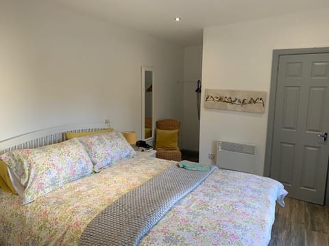 The Garden room Bed and Breakfast in Londonderry