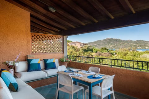 Balcony/Terrace, Dining area