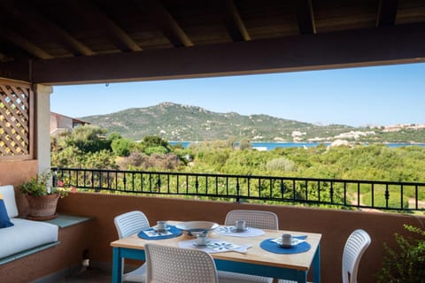 Balcony/Terrace, Dining area