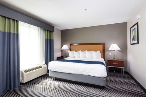 Photo of the whole room, On site