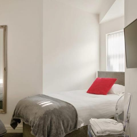 Priory Suites Bed and Breakfast in Liverpool
