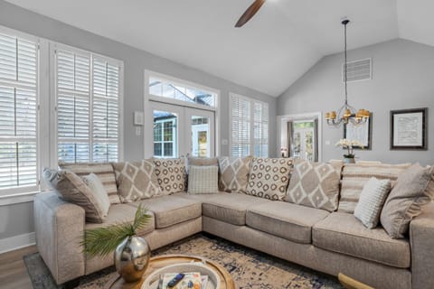 Barefoot Bliss Haus in Seagrove Beach