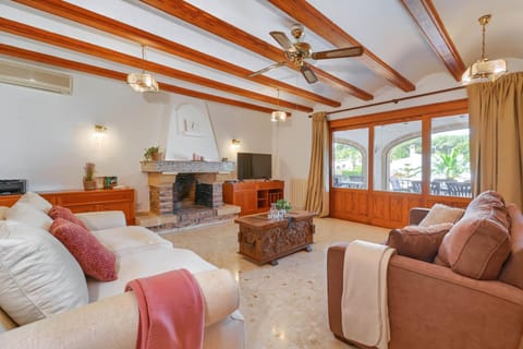 Solarium, Swimming pool