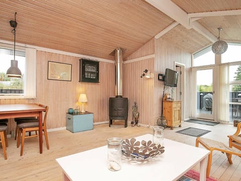 6 person holiday home in Frederikshavn Haus in Frederikshavn