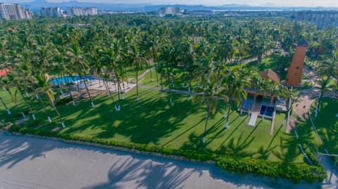 Day, Natural landscape, Bird's eye view, Beach, Pool view, Sea view, Swimming pool