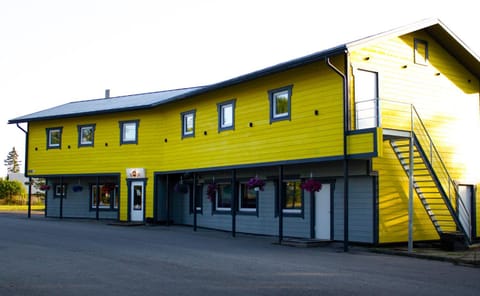 Property building, Facade/entrance