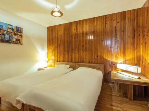 Appartement spacieux pour 7 pers., centre-ville, proche pistes, avec WIFI - FR-1-519-13 Apartment in Val dIsere